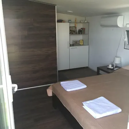 Hostel Na Vodi