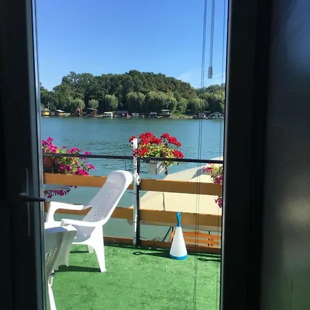 Hostel Na Vodi Belgrade