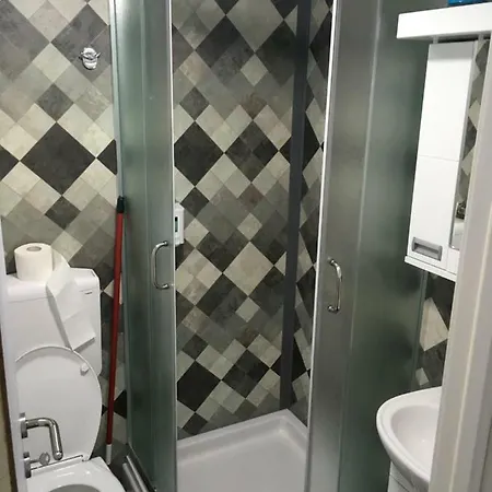 Na Vodi Hostel *